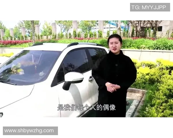 姚明驾驶豪华座驾穿梭城市街头展现风采与魅力