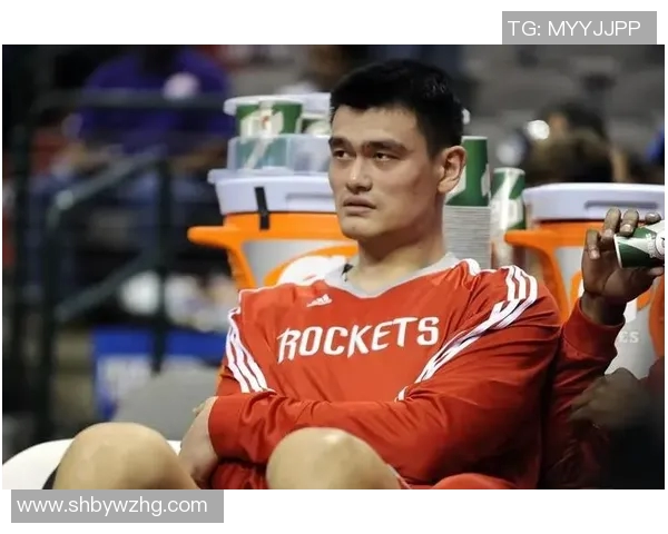 姚明在上海的传奇身高与篮球梦想的辉煌历程