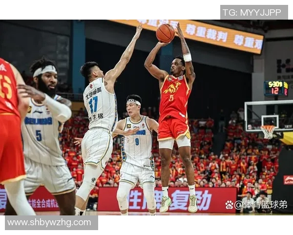 吉林队与四川外援的精彩对决引发球迷热议，谁能在赛场上胜出